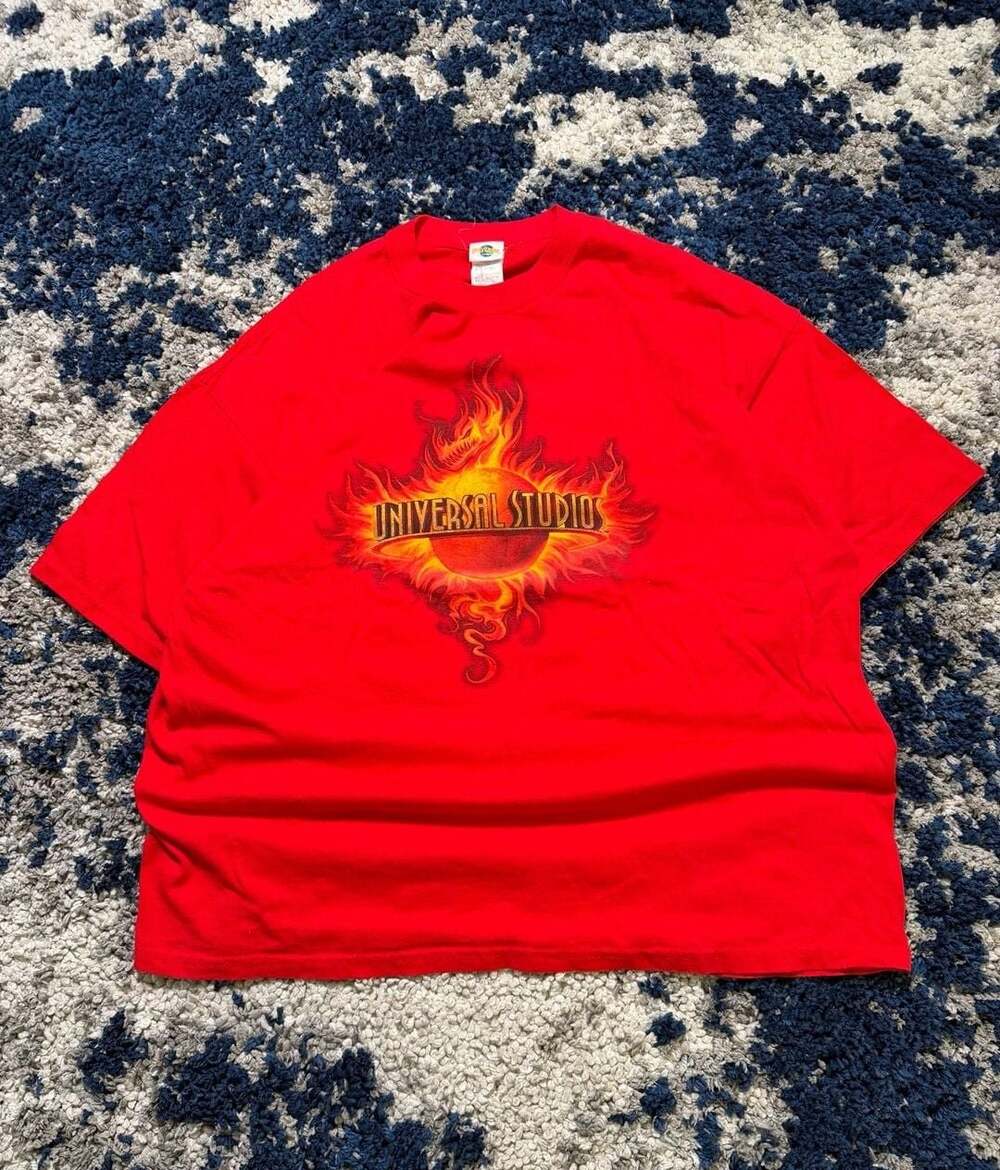Vintage Universal Studios Red Flame Graphic T-Shirt 2XL